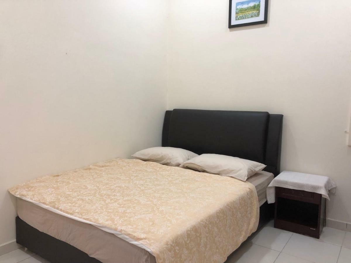 Magnolia 1 Homestay Kampung Kuala Besut Exterior foto